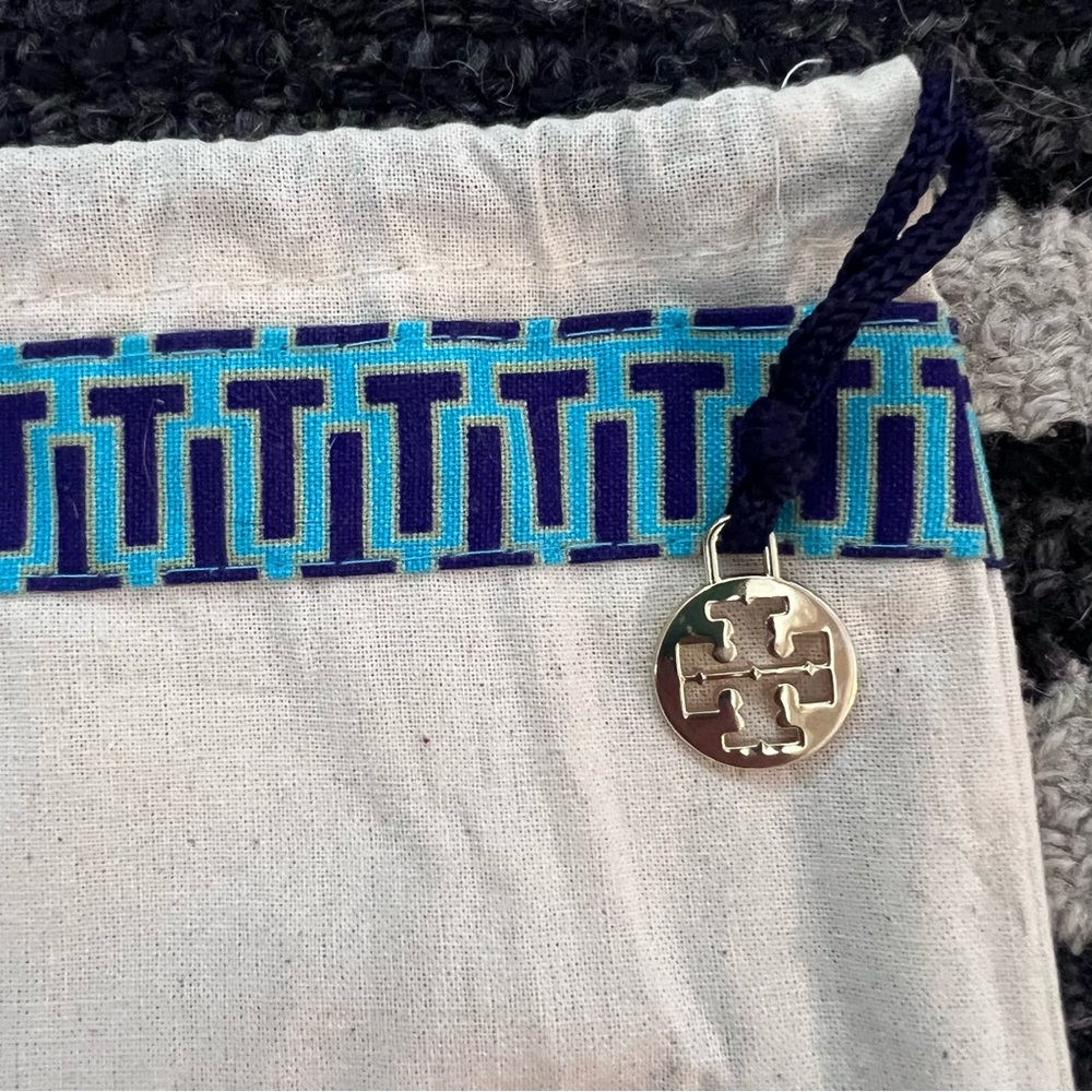 Tory Burch dust bag - Picture 3 of 3